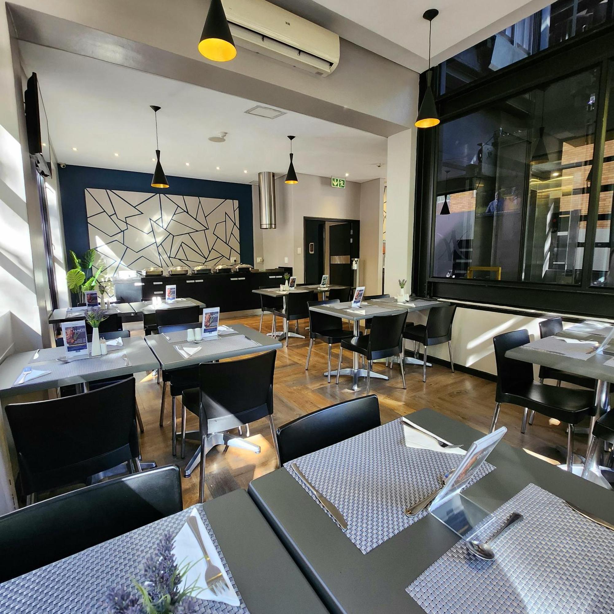 Inani Hotel Morning Star Pretoria Ngoại thất bức ảnh